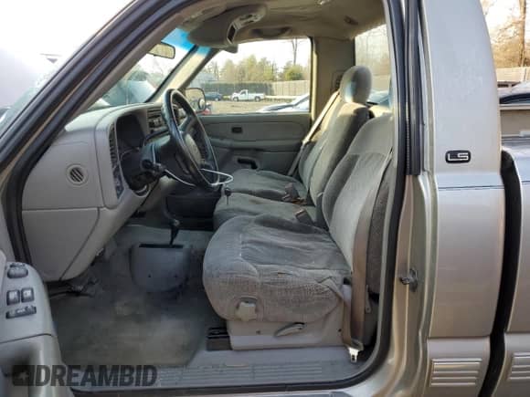 1999 Chevrolet Silverado 1500 LS с VIN 1GCEK14T7XZ160859, выставлен на аукционе Copart как лот 84849844 с пробегом 210 899 миль миль и Списание • Salvage title. История ставок и продаж доступна на DreamBid. Изображение 7.
