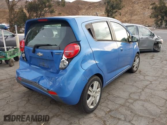 2013 Chevrolet Spark LS with VIN KL8CB6S98DC624549, listed as a IAAI auction lot 40949079 with 175,329 mi miles and . Bid and sale history available at DreamBid. Image 4.