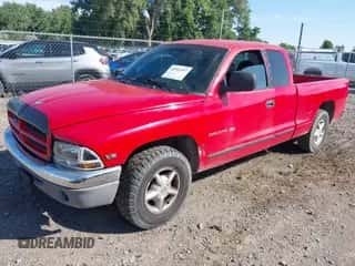 2000 Dodge Dakota with VIN 1B7GL22X9YS532083, listed as a IAAI auction lot 42541597 with 168,304 mi miles and . Bid and sale history available at DreamBid. Image 2.