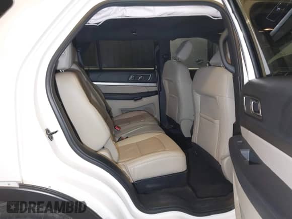 2018 Ford Explorer XLT с VIN 1FM5K7D89JGA54488, выставлен на аукционе IAAI как лот 42558280 с пробегом 56 106 миль миль и . История ставок и продаж доступна на DreamBid. Изображение 8.