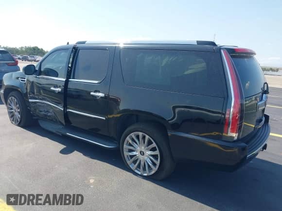 2014 Cadillac Escalade ESV Luxury с VIN 1GYS4HEF6ER130936, выставлен на аукционе IAAI как лот 42232487 с пробегом 156 967 миль миль и . История ставок и продаж доступна на DreamBid. Изображение 3.