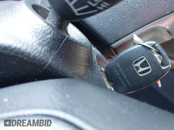 2009 Honda Accord LX-P with VIN 1HGCP26459A184052, listed as a IAAI auction lot 43274583 with 265,636 mi miles and . Bid and sale history available at DreamBid. Image 11.