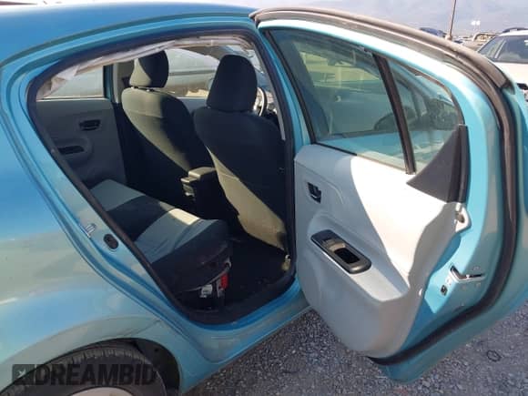 2013 Toyota Prius Three with VIN JTDKDTB3XD1038440, listed as a IAAI auction lot 43149785 with Not provided miles and . Bid and sale history available at DreamBid. Image 8.