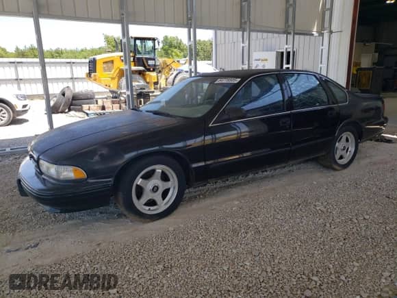 1996 Chevrolet Caprice 1SA Special Value с VIN 1G1BL52P3TR182874, выставлен на аукционе Copart как лот 64778505 с пробегом Не указан миль и Чистый • Clean title. История ставок и продаж доступна на DreamBid. Изображение 1.