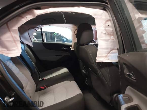 2020 Chevrolet Equinox LS z VIN 2GNAXSEV8L6181836, wystawiony jako IAAI lot #42297160 z przebiegiem 93 672 mil mil oraz . Historia ofert i sprzedaży dostępna na DreamBid. Obrazek 8.