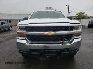 2017 Chevrolet Silverado 1500 LS z VIN 3GCUKNEC9HG185443, wystawiony jako Copart lot #82062795 z przebiegiem 116 264 mil mil oraz Szkoda całkowita • Salvage title. Historia ofert i sprzedaży dostępna na DreamBid. Obrazek 5.