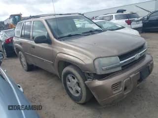 2002 Chevrolet TrailBlazer LS с VIN 1GNDS13S822512120, выставлен на аукционе IAAI как лот 42760390 с пробегом 242 474 миль миль и . История ставок и продаж доступна на DreamBid. Изображение 1.