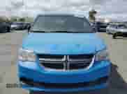 2017 Dodge Grand Caravan SE with VIN 2C4RDGBG6HR595338, listed as a Copart auction lot 71845705 with 203,290 mi miles and Clean title. Bid and sale history available at DreamBid. Image 5.