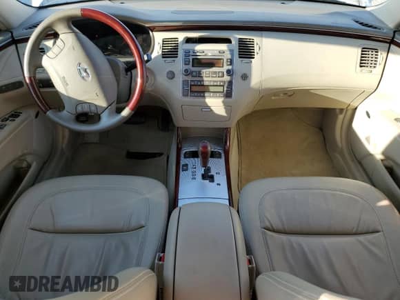 2007 Hyundai Azera SE с VIN KMHFC46F57A237734, выставлен на аукционе Copart как лот 89120545 с пробегом 26 445 миль миль и Списание • Salvage title. История ставок и продаж доступна на DreamBid. Изображение 8.