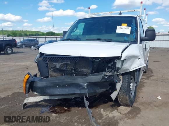 2018 Chevrolet Express Cargo с VIN 1GCWGAFG2J1339094, выставлен на аукционе IAAI как лот 42127557 с пробегом 131 480 миль миль и . История ставок и продаж доступна на DreamBid. Изображение 6.