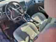 2014 Hyundai Veloster с VIN KMHTC6AD0EU186286, выставлен на аукционе Copart как лот 82402835 с пробегом 88 126 миль миль и Списание • Salvage title. История ставок и продаж доступна на DreamBid. Изображение 8.