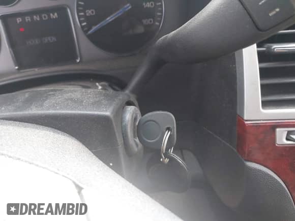 2007 Cadillac Escalade с VIN 1GYFK63877R271520, выставлен на аукционе IAAI как лот 43007683 с пробегом 210 968 миль миль и . История ставок и продаж доступна на DreamBid. Изображение 11.