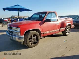 1992 Chevrolet Silverado 1500 с VIN 1GCDC14K8NZ144568, выставлен на аукционе Copart как лот 71243035 с пробегом 274 899 миль миль и Списание • Salvage title. История ставок и продаж доступна на DreamBid. Изображение 1.