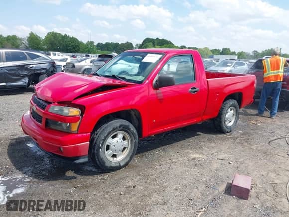 2007 Chevrolet Colorado LS z VIN 1GCCS149678136733, wystawiony jako IAAI lot #42103828 z przebiegiem 128 010 mil mil oraz . Historia ofert i sprzedaży dostępna na DreamBid. Obrazek 2.