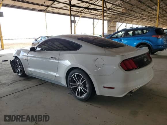 2017 Ford Mustang GT z VIN 1FA6P8CF8H5320031, wystawiony jako Copart lot #84209545 z przebiegiem 71 189 mil mil oraz Szkoda całkowita • Salvage title. Historia ofert i sprzedaży dostępna na DreamBid. Obrazek 2.