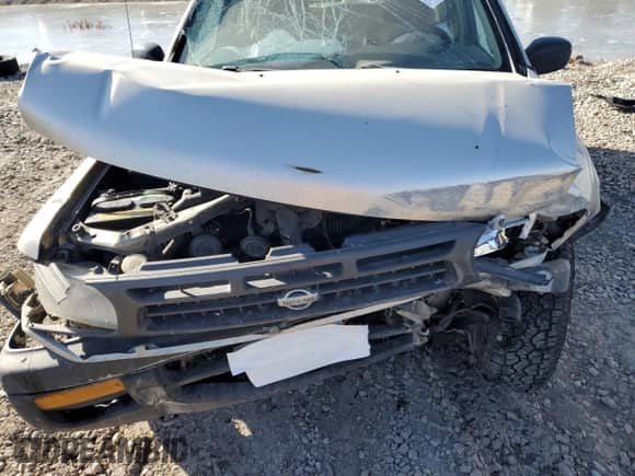 1997 Nissan Pathfinder XE z VIN JN8AR05Y0VW117269, wystawiony jako Copart lot #42241425 z przebiegiem Nie podano mil oraz Szkoda całkowita • Salvage title. Historia ofert i sprzedaży dostępna na DreamBid. Obrazek 12.