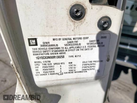 2006 Cadillac Escalade с VIN 1GYEC63N66R138258, выставлен на аукционе Copart как лот 55651135 с пробегом 319 783 миль миль и Списание • Salvage title. История ставок и продаж доступна на DreamBid. Изображение 12.