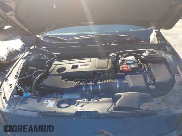 2019 Honda Accord Touring с VIN 1HGCV2F92KA016991, выставлен на аукционе IAAI как лот 43054673 с пробегом 75 929 миль миль и . История ставок и продаж доступна на DreamBid. Изображение 10.