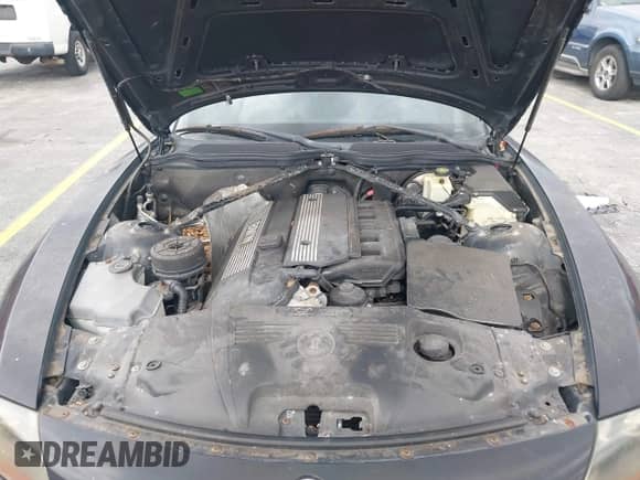2004 BMW Z4 2.5i with VIN 4USBT33534LS51652, listed as a IAAI auction lot 41986589 with 69,576 mi miles and . Bid and sale history available at DreamBid. Image 10.