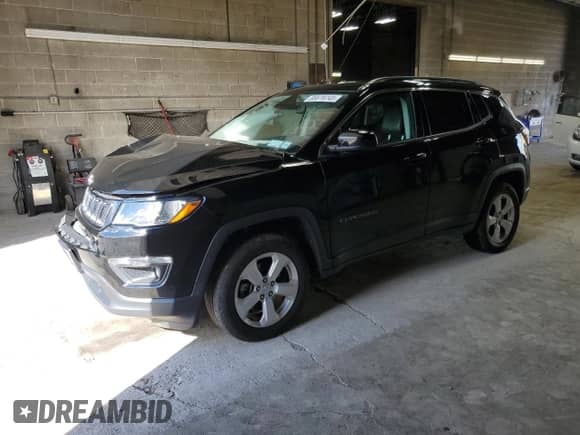 2021 Jeep Compass Latitude с VIN 3C4NJDBB6MT562762, выставлен на аукционе Copart как лот 85679745 с пробегом 71 317 миль миль и Списание • Salvage title. История ставок и продаж доступна на DreamBid. Изображение 1.