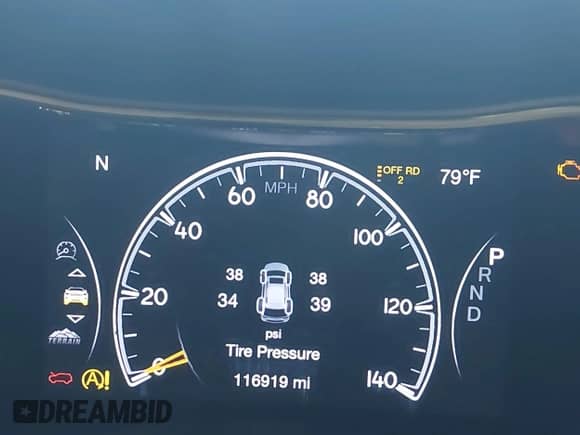 2020 Jeep Grand Cherokee Trailhawk with VIN 1C4RJFLG6LC101899, listed as a IAAI auction lot 42592283 with 116,619 mi miles and . Bid and sale history available at DreamBid. Image 7.