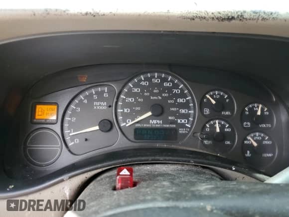 2002 Chevrolet Suburban LT с VIN 3GNEC16Z52G307856, выставлен на аукционе Copart как лот 81995365 с пробегом 323 852 миль миль и Списание • Salvage title. История ставок и продаж доступна на DreamBid. Изображение 9.