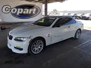 2010 BMW 3 Series 328i с VIN WBAWR3C59AP462622, выставлен на аукционе Copart как лот 69798785 с пробегом 111 022 миль миль и Списание • Salvage title. История ставок и продаж доступна на DreamBid. Изображение 1.