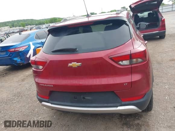 2021 Chevrolet TrailBlazer LT с VIN KL79MPS2XMB145525, выставлен на аукционе IAAI как лот 42100890 с пробегом 46 808 миль миль и . История ставок и продаж доступна на DreamBid. Изображение 17.