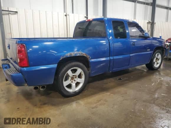 2003 Chevrolet Silverado SS с VIN 2GCEK19N131344398, выставлен на аукционе Copart как лот 53346855 с пробегом 165 499 миль миль и Списание • Salvage title. История ставок и продаж доступна на DreamBid. Изображение 3.
