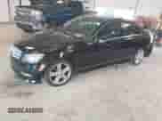 2011 Mercedes-Benz C 300 Sport z VIN WDDGF8BB8BF531723, wystawiony jako IAAI lot #42970166 z przebiegiem 137 077 mil mil oraz . Historia ofert i sprzedaży dostępna na DreamBid. Obrazek 17.