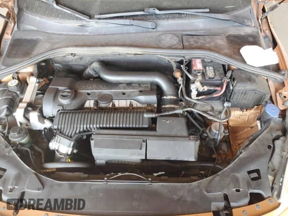 2012 Volvo S60 T5 с VIN YV1622FS2C2108227, выставлен на аукционе Copart как лот 66946365 с пробегом Не указан миль и Чистый • Clean title. История ставок и продаж доступна на DreamBid. Изображение 11.