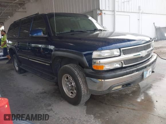 2001 Chevrolet Suburban LT с VIN 3GNGC26U81G190081, выставлен на аукционе IAAI как лот 42645133 с пробегом 202 269 миль миль и . История ставок и продаж доступна на DreamBid. Изображение 1.