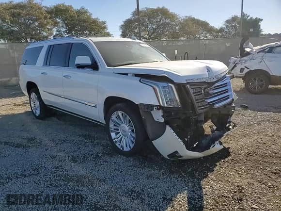 2017 Cadillac Escalade ESV Platinum с VIN 1GYS4KKJ7HR242820, выставлен на аукционе Copart как лот 88243255 с пробегом 55 145 миль миль и Списание • Salvage title. История ставок и продаж доступна на DreamBid. Изображение 12.