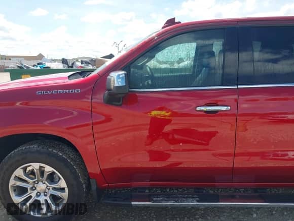 2024 Chevrolet Silverado 1500 LTZ with VIN 1GCUDGED5RZ248361, listed as a IAAI auction lot 42166575 with 7,640 mi miles and . Bid and sale history available at DreamBid. Image 6.