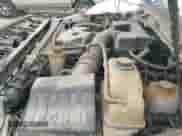 2013 Ford F-250 XL z VIN 1FT7X2A66DEB17793, wystawiony jako IAAI lot #41701126 z przebiegiem 157 445 mil mil oraz . Historia ofert i sprzedaży dostępna na DreamBid. Obrazek 19.