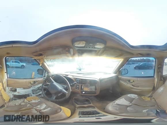 1999 Chevrolet Blazer LT z VIN 1GNDT13W1X2163194, wystawiony jako Copart lot #82897414 z przebiegiem Nie podano mil oraz Szkoda całkowita • Salvage title. Historia ofert i sprzedaży dostępna na DreamBid. Obrazek 13.