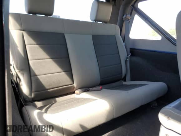 2010 Jeep Wrangler Sport z VIN 1J4AA2D12AL119064, wystawiony jako Copart lot #53026765 z przebiegiem 97 403 mil mil oraz Szkoda całkowita • Salvage title. Historia ofert i sprzedaży dostępna na DreamBid. Obrazek 11.