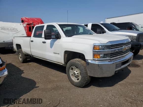 2017 Chevrolet Silverado 2500HD Work Truck with VIN 1GC1KUEG0HF185588, listed as a Copart auction lot 70570185 with 129,179 mi miles and Clean title. Bid and sale history available at DreamBid. Image 4.