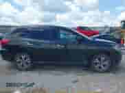 2017 Nissan Pathfinder SL with VIN 5N1DR2MM4HC671693, listed as a IAAI auction lot 42641932 with 138,041 mi miles and . Bid and sale history available at DreamBid. Image 14.