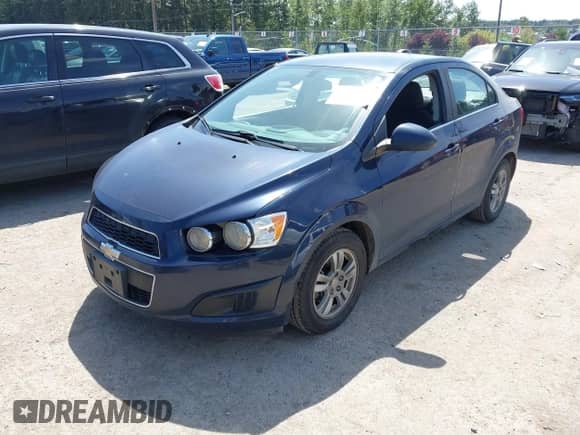 2015 Chevrolet Sonic LT с VIN 1G1JC5SB0F4128238, выставлен на аукционе IAAI как лот 42357373 с пробегом 101 950 миль миль и . История ставок и продаж доступна на DreamBid. Изображение 2.