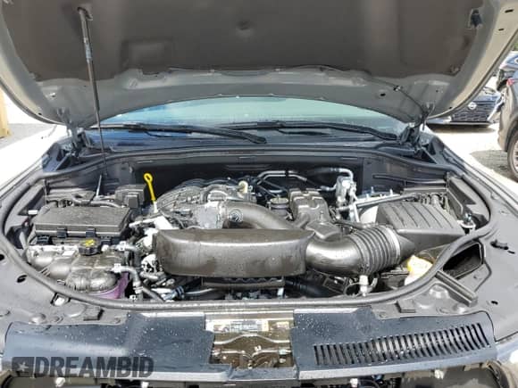 2025 Dodge Durango GT with VIN 1C4RDHDG0SC533467, listed as a Copart auction lot 60607925 with 3,092 mi miles and Clean title. Bid and sale history available at DreamBid. Image 12.