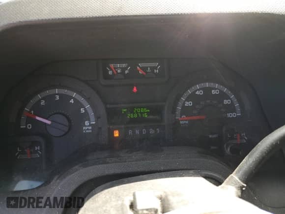 2012 Ford Econoline Cargo Recreational с VIN 1FTNE2ELXCDA87344, выставлен на аукционе Copart как лот 57315465 с пробегом 268 716 миль миль и Списание • Salvage title. История ставок и продаж доступна на DreamBid. Изображение 9.
