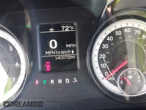 2014 Ram 1500 Express z VIN 3C6JR6AT5EG305140, wystawiony jako IAAI lot #42444478 z przebiegiem 140 072 mil mil oraz . Historia ofert i sprzedaży dostępna na DreamBid. Obrazek 16.