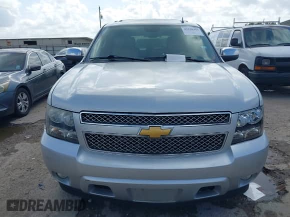 2014 Chevrolet Tahoe LTZ с VIN 1GNSCCE03ER146431, выставлен на аукционе IAAI как лот 42420315 с пробегом 197 950 миль миль и . История ставок и продаж доступна на DreamBid. Изображение 12.