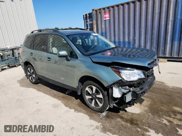 2018 Subaru Forester Premium z VIN JF2SJAECXJH568131, wystawiony jako Copart lot #81117215 z przebiegiem 86 856 mil mil oraz Szkoda całkowita • Salvage title. Historia ofert i sprzedaży dostępna na DreamBid. Obrazek 4.