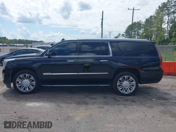 2015 Cadillac Escalade ESV Luxury с VIN 1GYS3SKJ9FR748648, выставлен на аукционе IAAI как лот 43284857 с пробегом 83 072 миль миль и . История ставок и продаж доступна на DreamBid. Изображение 14.