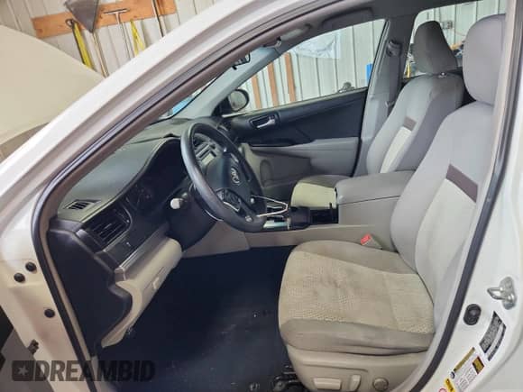 2013 Toyota Camry LE с VIN 4T1BF1FK6DU243523, выставлен на аукционе Copart как лот 69493665 с пробегом 128 274 миль миль и На запчасти • Non repairable. История ставок и продаж доступна на DreamBid. Изображение 7.