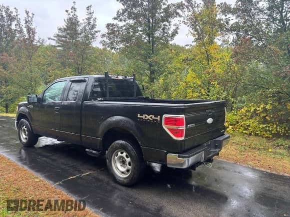 2012 Ford F-150 XLT с VIN 1FTFX1EF3CFA08006, выставлен на аукционе Copart как лот 87005335 с пробегом 238 276 миль миль и Чистый • Clean title. История ставок и продаж доступна на DreamBid. Изображение 3.