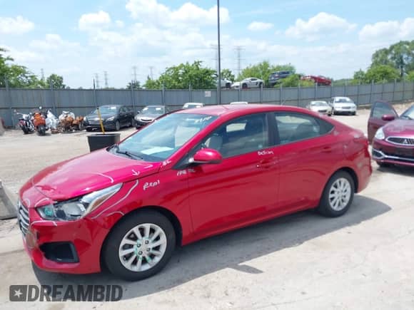 2018 Hyundai Accent SE с VIN 3KPC24A3XJE011555, выставлен на аукционе IAAI как лот 42633900 с пробегом 139 590 миль миль и . История ставок и продаж доступна на DreamBid. Изображение 2.