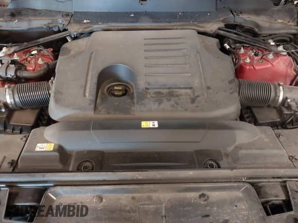 2022 Land Rover Range Rover Sport HST with VIN SALWS2RU5NA220721, listed as a IAAI auction lot 41643786 with 28,165 mi miles and . Bid and sale history available at DreamBid. Image 10.